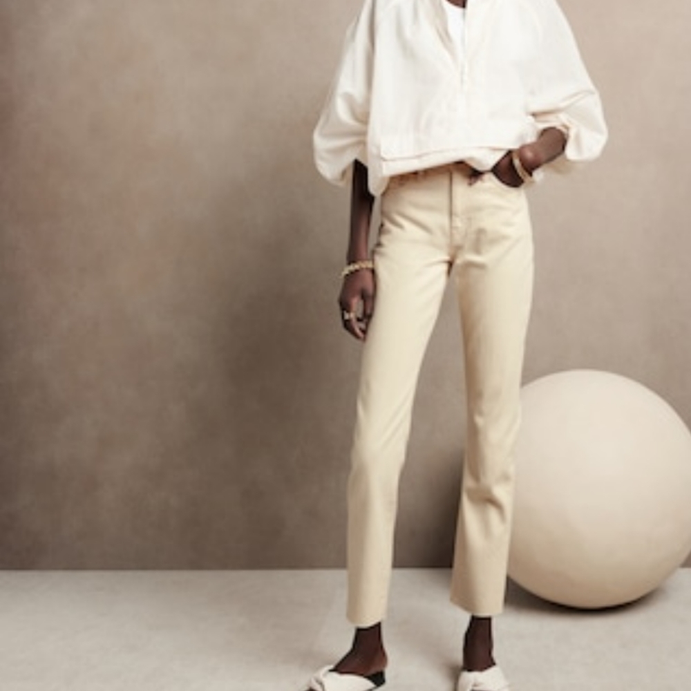 Gorgeous Ecru White Straight Ankle Jeans